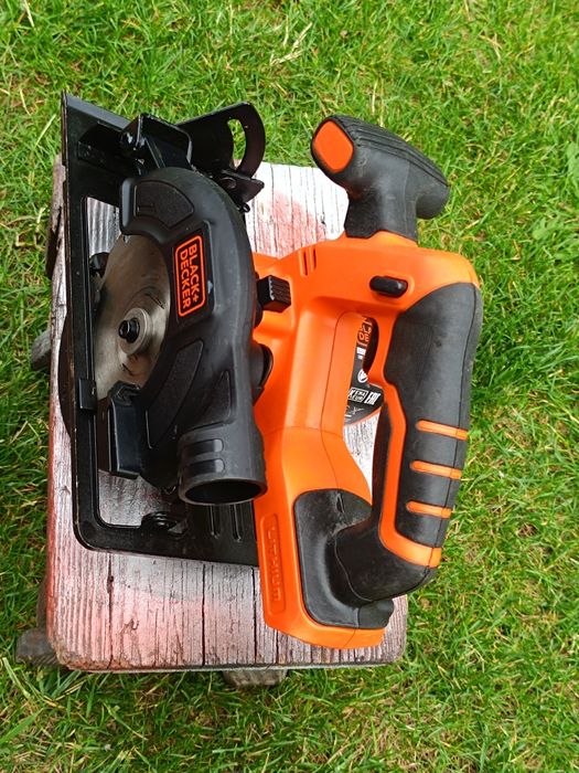 Piła tarczowa Black decker akumulatorowa
