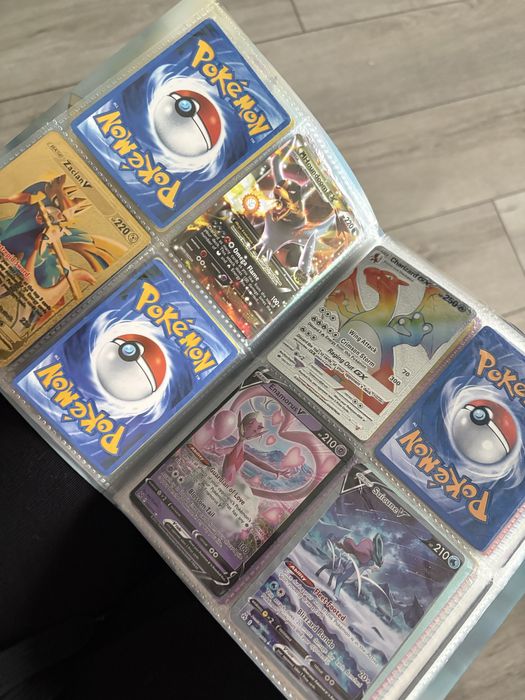 Albumy, karty pokemon