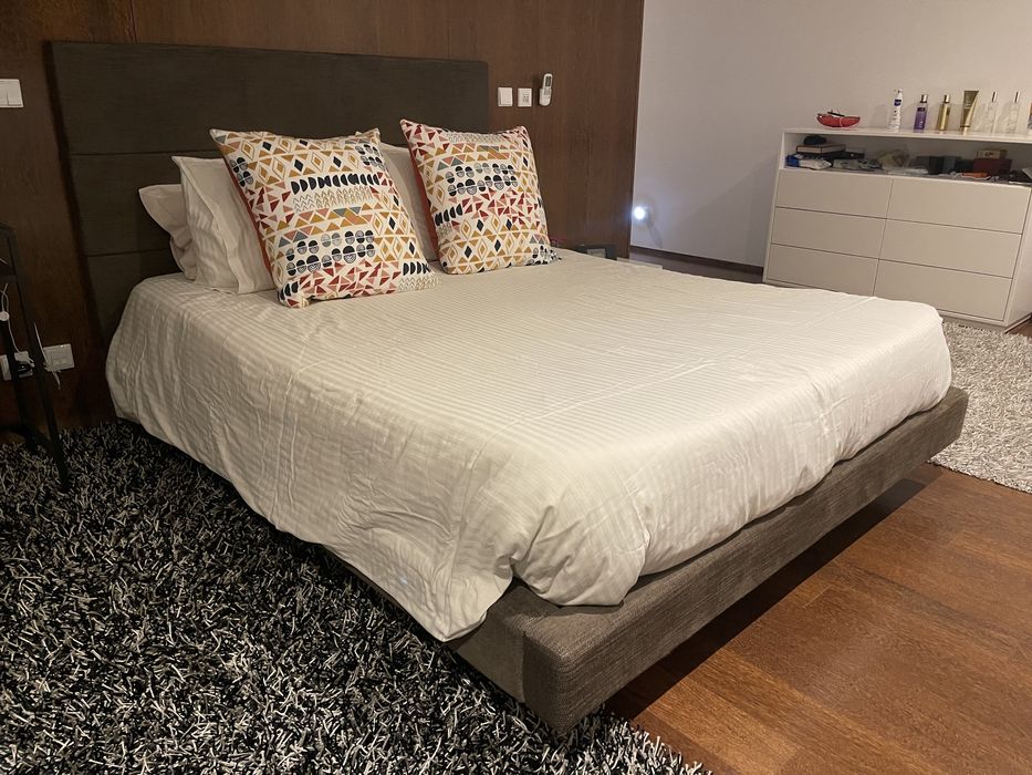 Cama de CASAL cor cinza