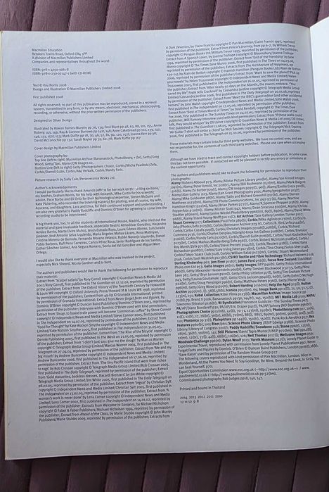 Manual académico + livro de exercícios + CDs "Straightforward" (ING)