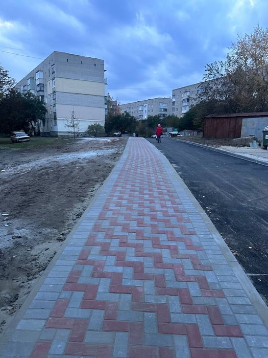 Укладка тротуарной плитки - Cтроительные услуги Харьков на Olx