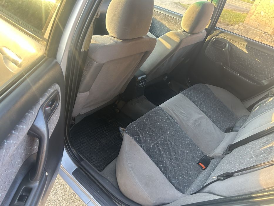 Nissan Primera, 1999, 2.0 г/б