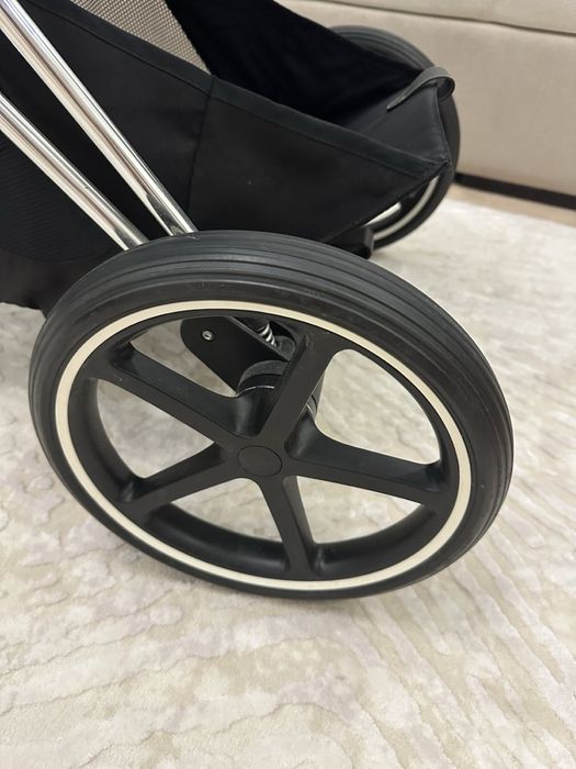 Преміальна коляска Cybex Priam 4.0 2 в 1 Soho Grey шасі Chrome Black