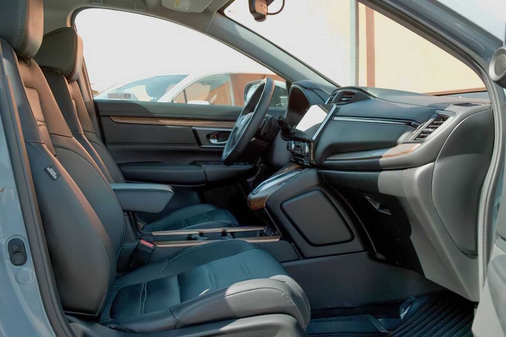Honda CR-V Hybrid      2020