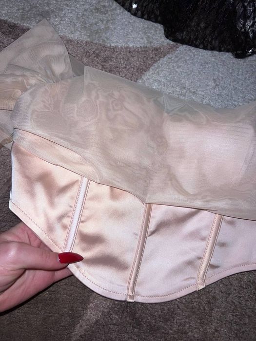 Жіночий нарядний корсет