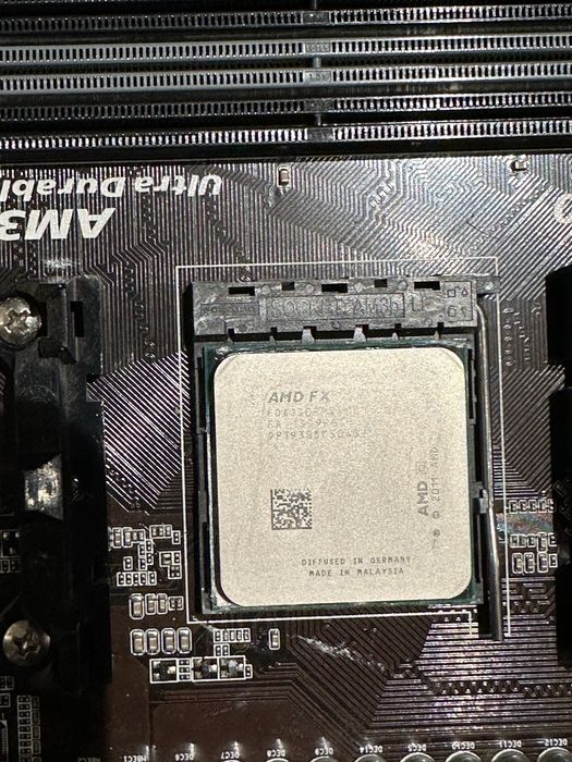 AMD FX-4130 + 8GB DDR3 + GT 740 – komplet, do sprawdzenia