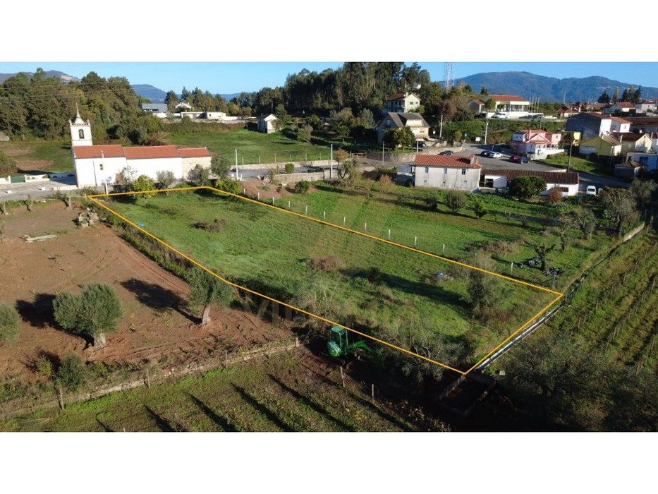 Terreno 2.053,9 m² c/ PIP aprovado | Feitosa - Ponte de Lima