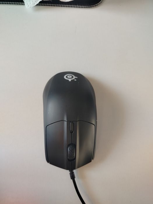 Czarna myszka steelseries