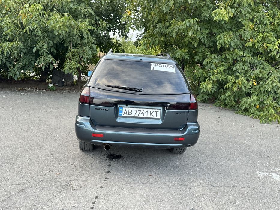 Subaru Outback 3.0 H6 2003