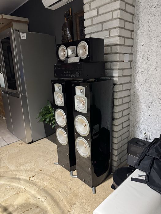 Zestaw Yamaha amplituner i kolumny