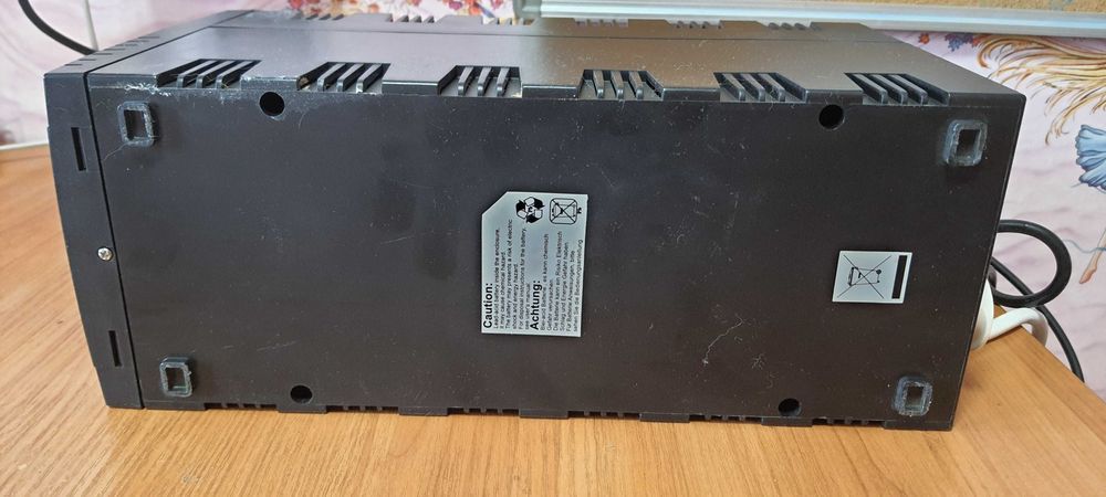 Блок бесперебойного питания  Accupower ISY 1200 инвертор  без батарей