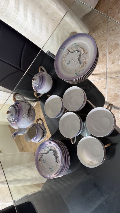 Serviço de Chá Japonês "Dragonware" - Porcelana Fina com Relevo