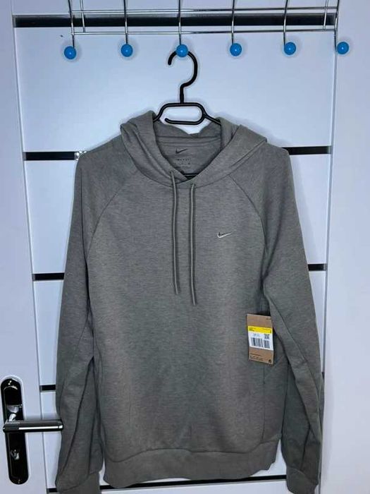 Nowa bluza NIKE z kapturem