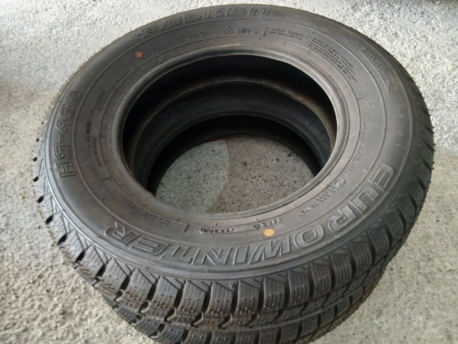 2 Pneus 155/80R13 Falken Novos