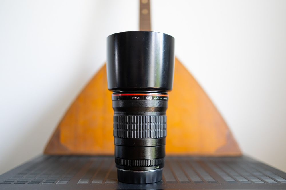 Canon EF 135 f2 plus filtr UV. Sample.