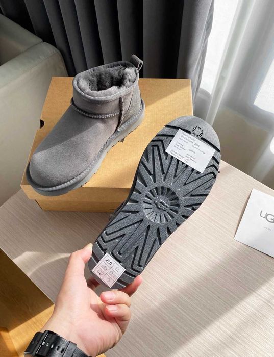 UGG Classic Mini Boots R.39