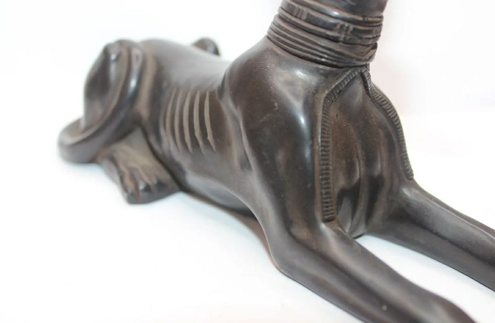 Estátua egípcia "Anúbis"