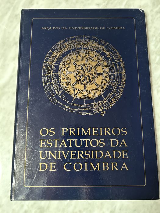 Book - The First Statutes of the University of Coimbra