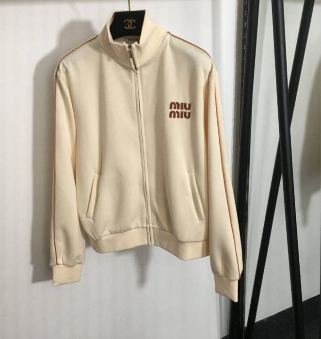 Miu Miu прогулочный костюм