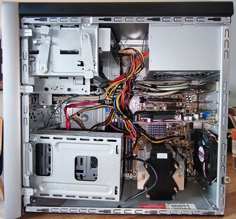 Vendo PC + Monitor