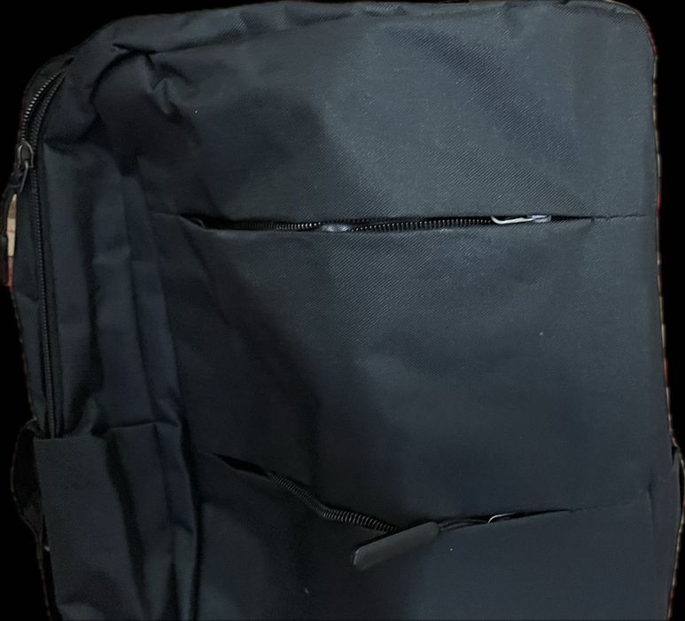 Mochila nova sem uso preta