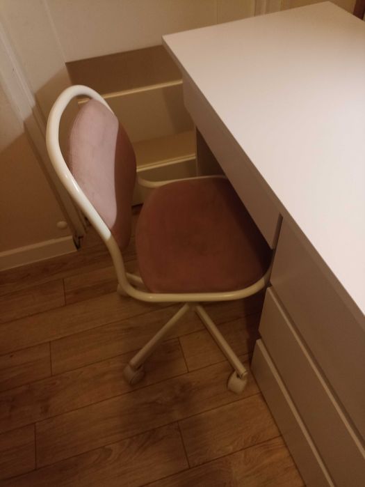 Biurko szkolne z fotelem