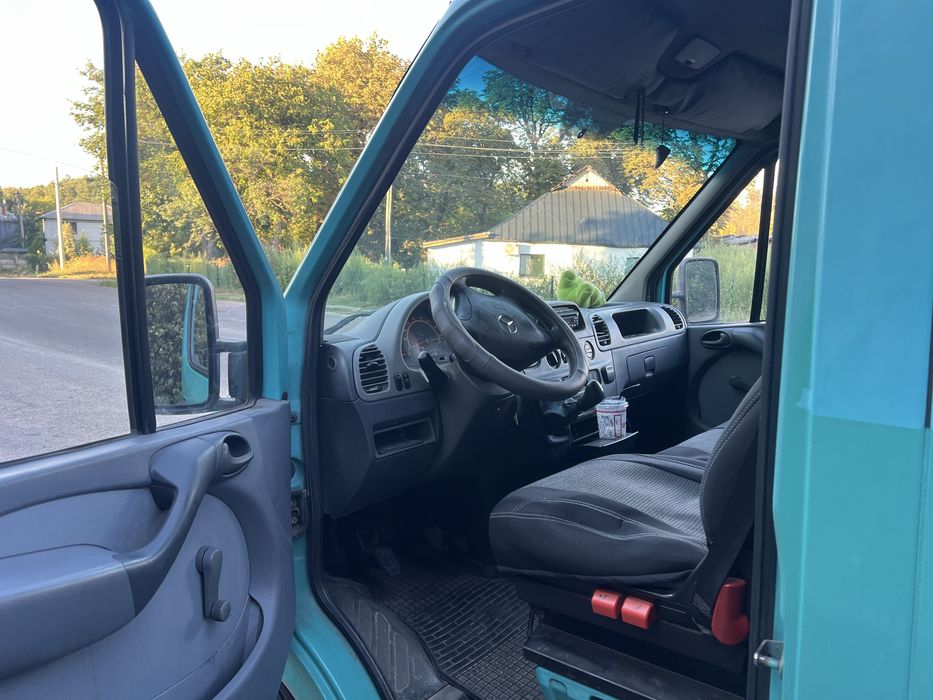 MERCEDES-BENZ Sprinter 208d