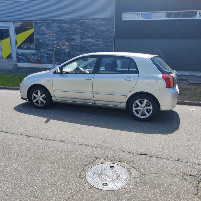 Vendo Toyota Corolla D4D