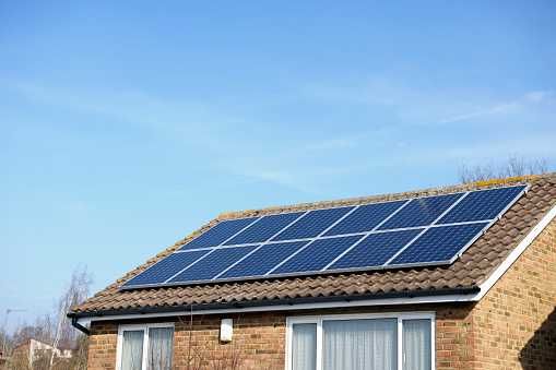 Установка сонячних панелей, гібридних інверторів. Монтаж налаштування