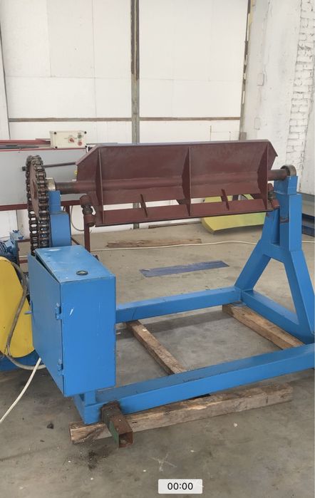 Розмотувач металу (бухто розмотувач) до 6 тон.