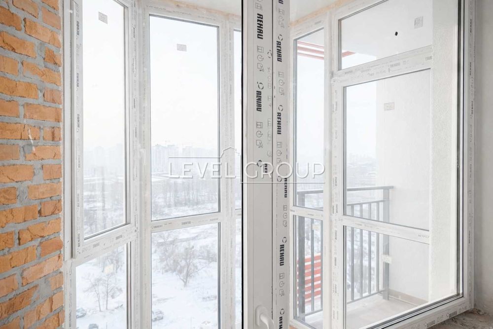 ЖК Причал поруч Грейт, Берег Дніпра