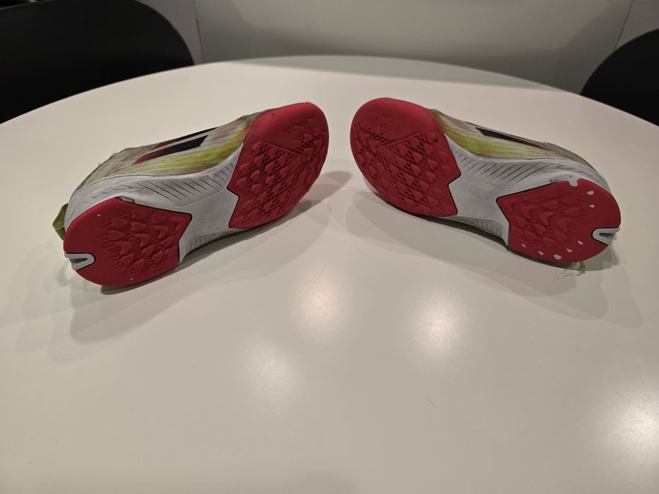 Chuteiras Adidas F50 Turf 31 1/2