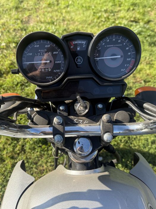 Yamaha ybr 125c lift