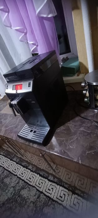 Легендарна кавомашина Saeco Lirika Black