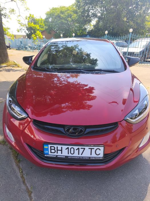 Hyundai Elantra 1.6 automat