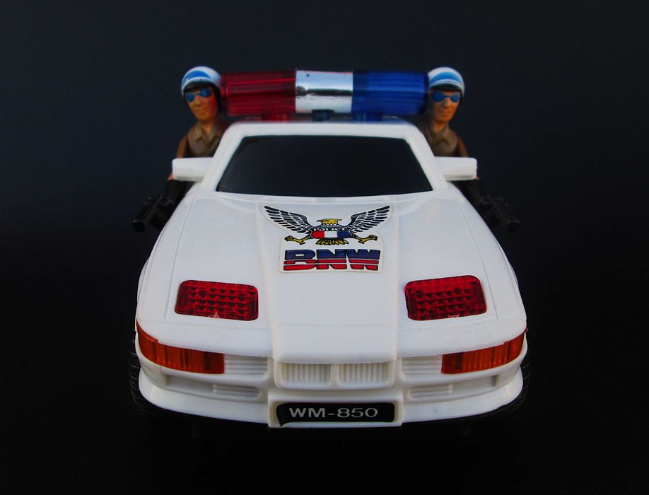 Antigo Brinquedo a Pilhas POLICE CAR BMW 850 by WEI MEI TOYS Taiwan