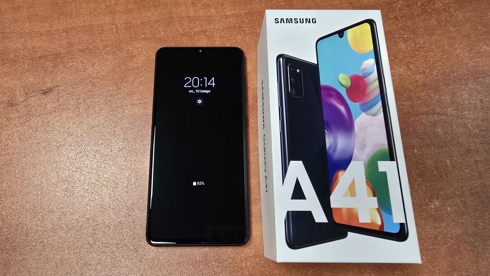 Samsung Galaxy A41 Dual Sim 64GB/4GB RAM czarny, stan bdb