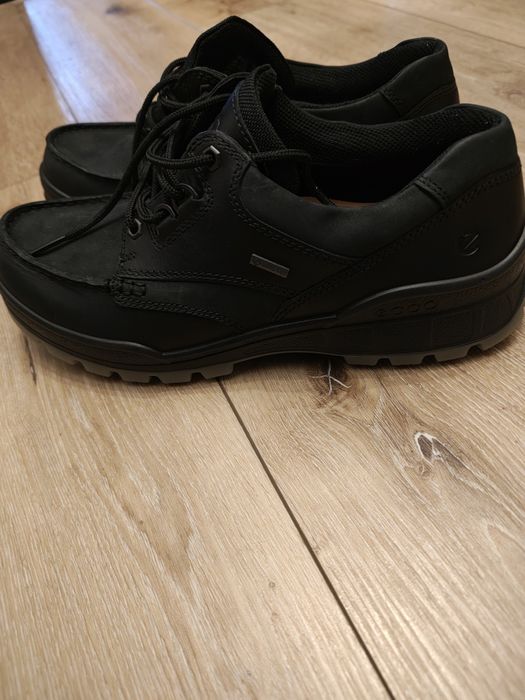 Buty Ecco track  Gore-Tex 43