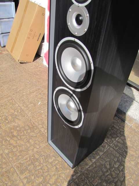 Kolumna stojąca nagłośnieniowa głośnik NUMAN Retrospective 1977 MKII