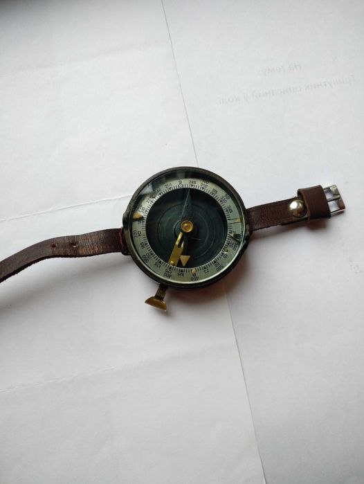 Продам компасы Адрианова