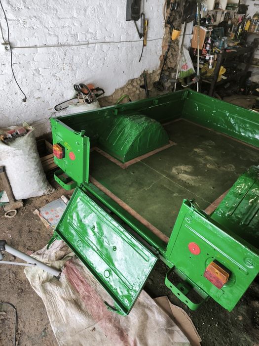 Причіп автомобільний легковий