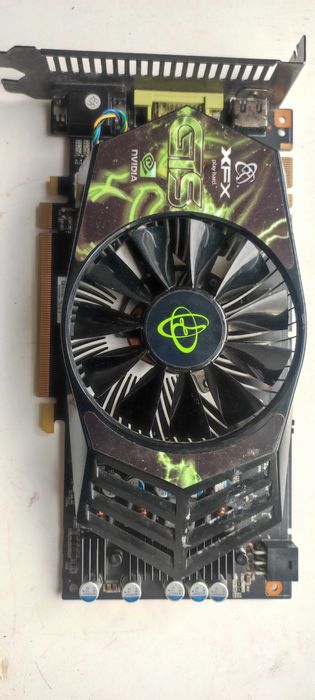 Комплект пк материнка гигабайт,процессор.Видеокарта,оперативная 8,диск