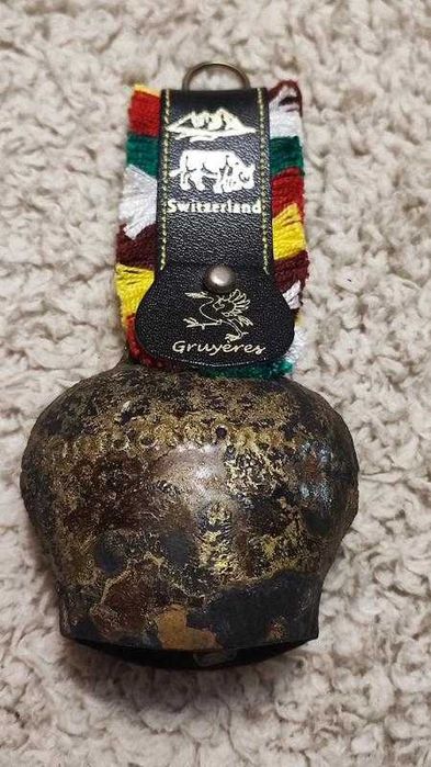 Винтажный сувенирный колокольчик