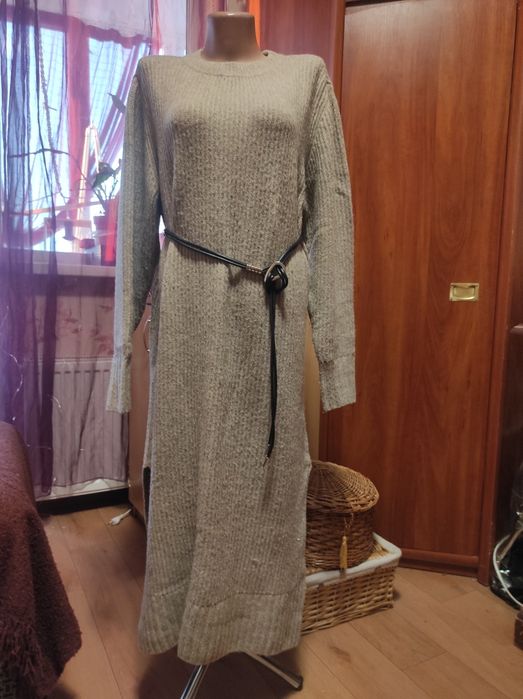 Платье-свитер из толстой пряжи