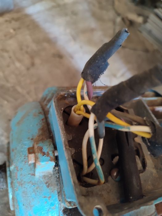 Продам електродвигун 380
