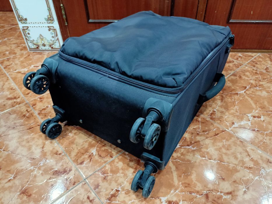 Mala malas de porão até 23 kg viagem casa quarto apartamento vivenda.