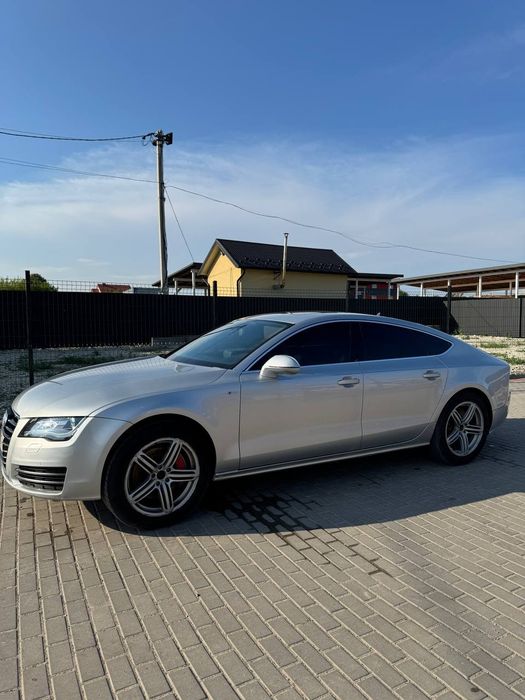 Продам Audi A7 3.0 бензин