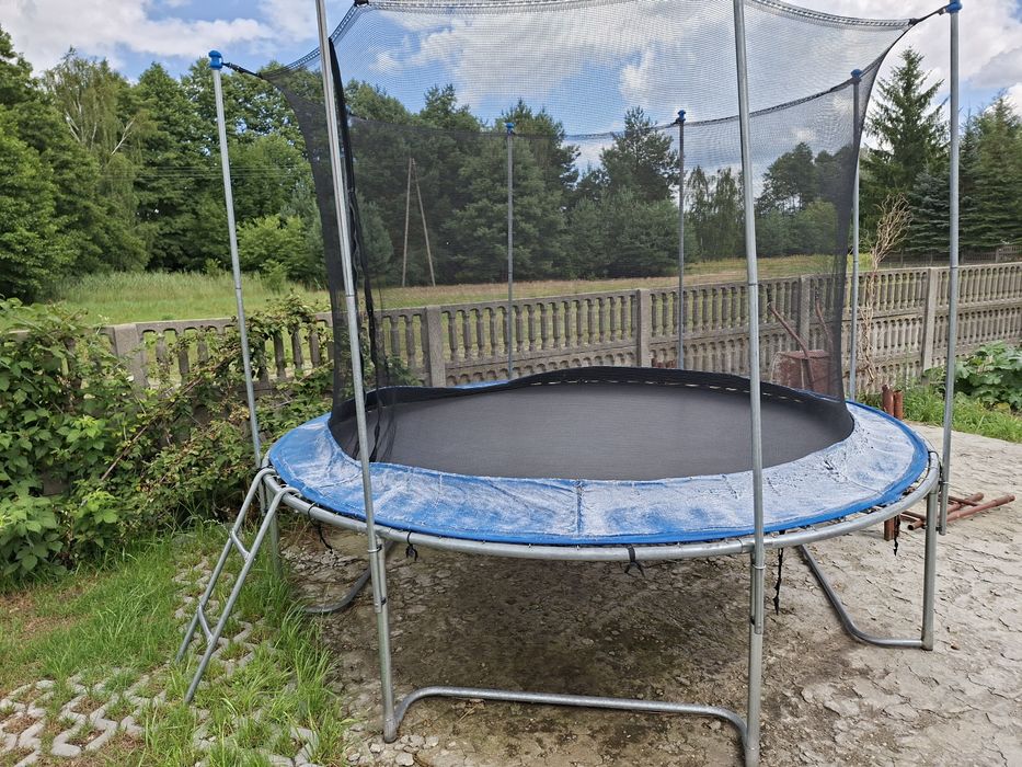 Trampolina dla dzieci