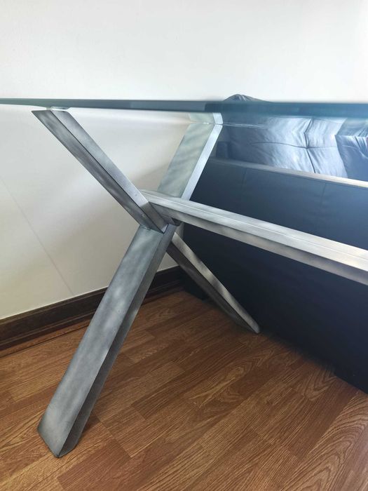 Mesa de jantar em excelente estado