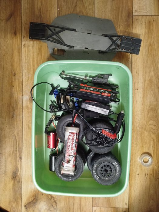 Części traxxas slash 2wd